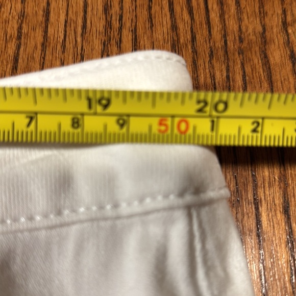 Earl Jeans White 2 Front Pockets 2 Back Patch Pockets Zipper And Button Size 20W - Picture 11 of 14